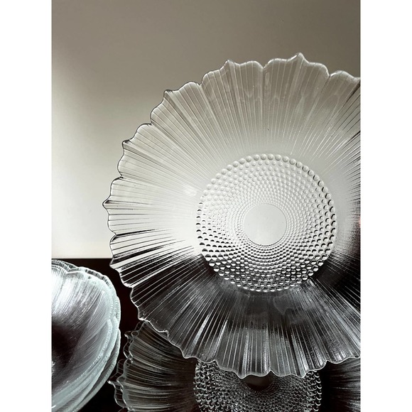 4-Serving Glass Salad Plate and Bowl Set Raised Floral Print Hobnail Unbranded - Picture 8 of 12